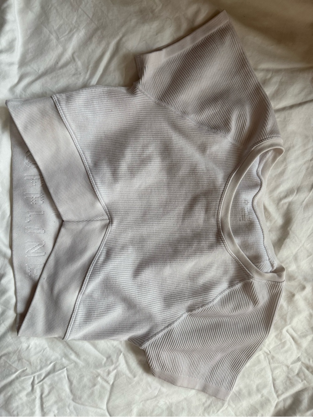 Aerie Offline Ribbed Short-Sleeve Crop Top in Light Beige